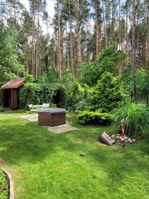 Dom Wakacyjny Merlin Nad Jeziorem Jodlow Slawa Radzyn Jodlow (Nowa Sol) Exterior foto